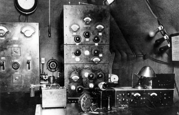an old police radio